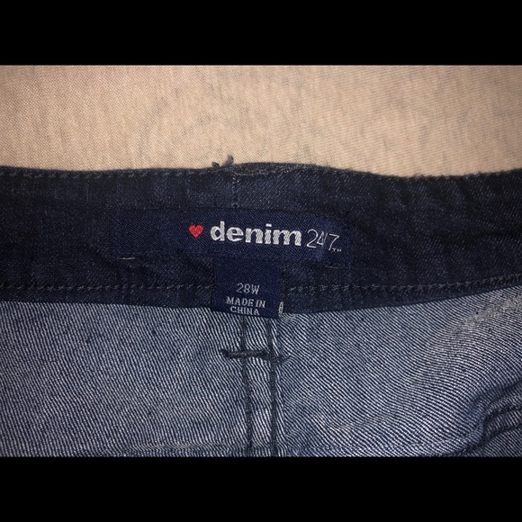 Jeans - Picture 4 of 7